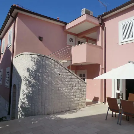 Apartment Ankica *